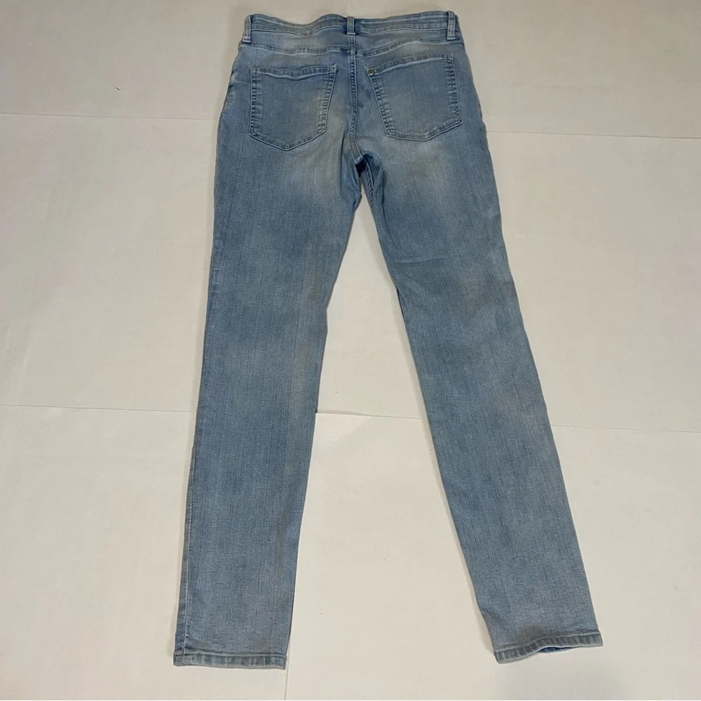 H&M Women's Light Blue Jeans
